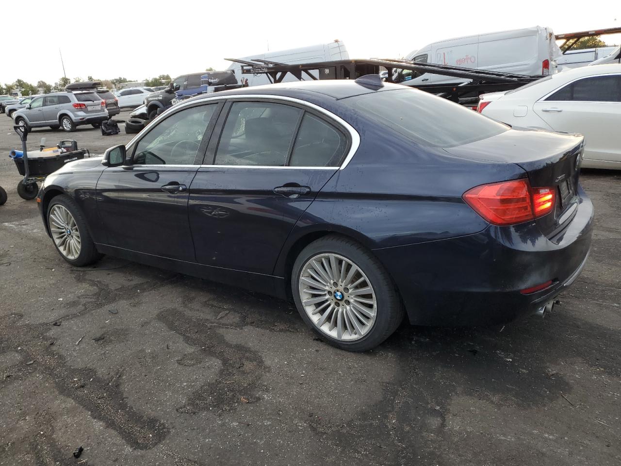 VIN WBA3B3C53FF547749 2015 BMW 3 SERIES no.2