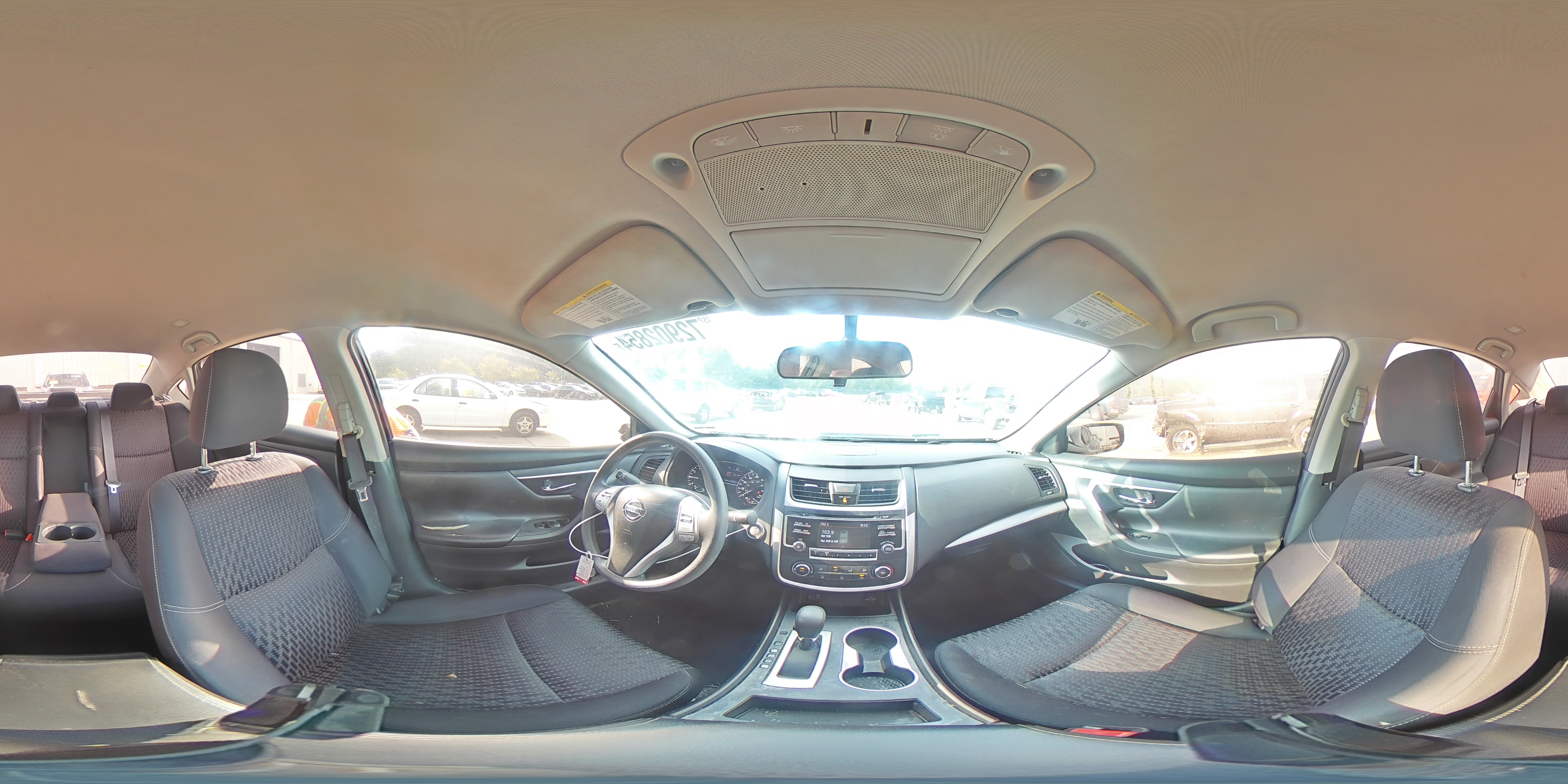 2017 Nissan Altima - Image 13