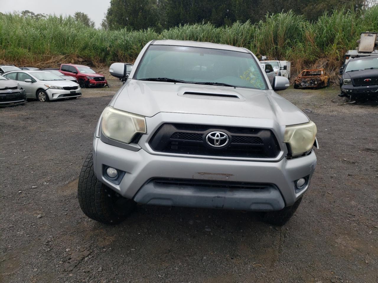 2014 Toyota Tacoma - Image 5