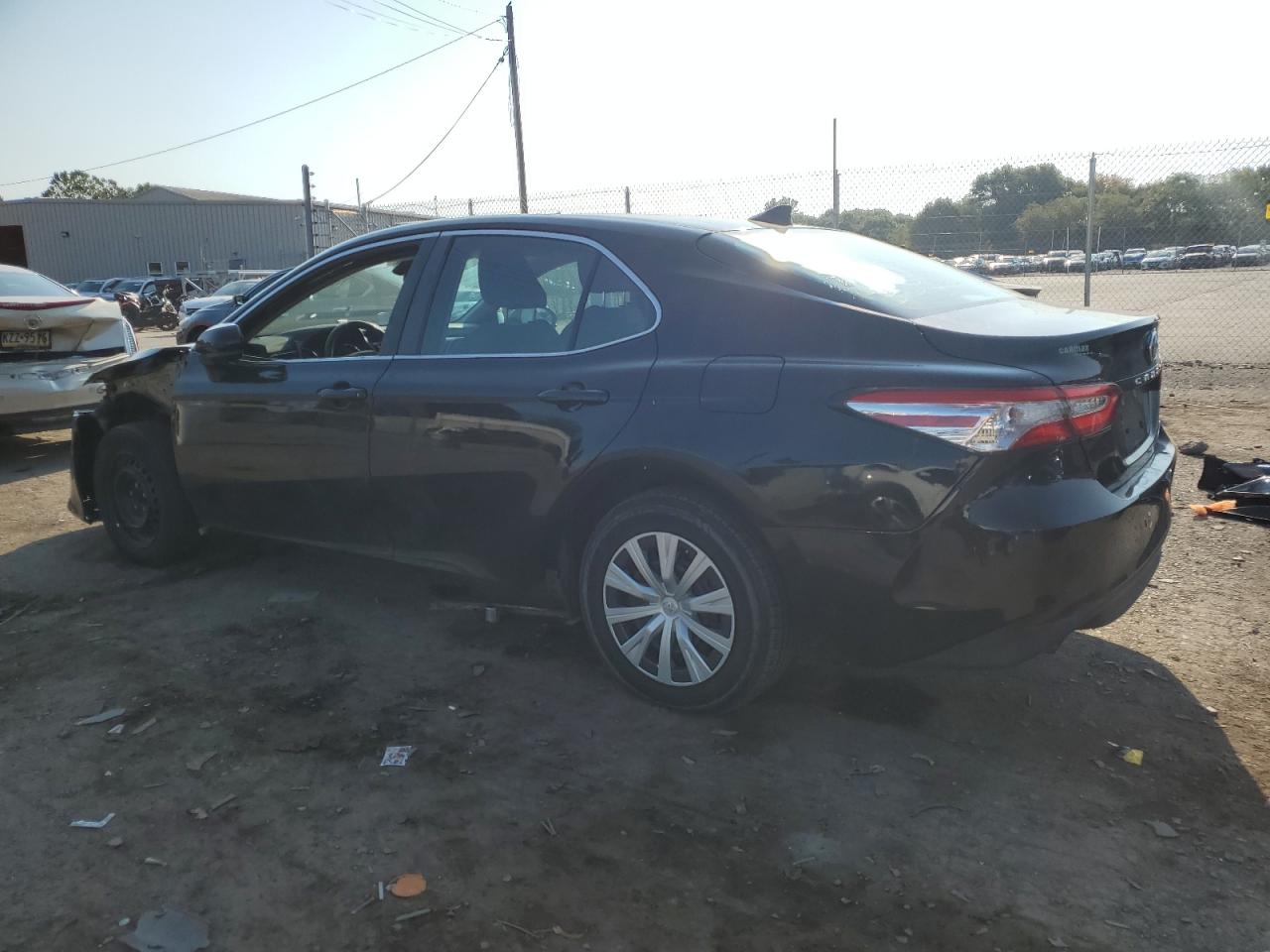 4T1B31HK8KU516982 2019 TOYOTA CAMRY - Image 2