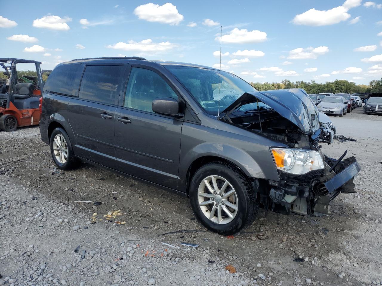 VIN 2C4RDGCG7GR327654 2016 DODGE CARAVAN no.4