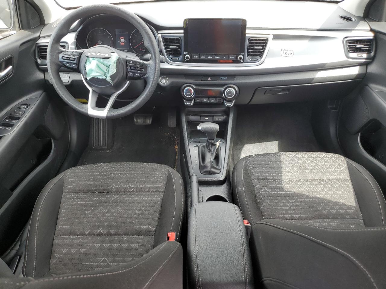 3KPA24AD6PE520518 2023 Kia Rio Lx