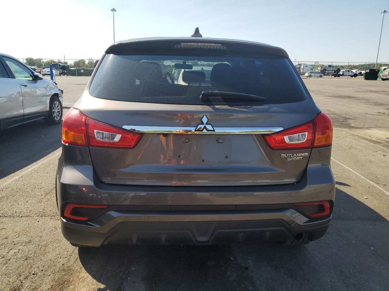 2018 Mitsubishi Outlander Sport Es VIN: JA4AR3AU9JZ022406 Lot: 69925234