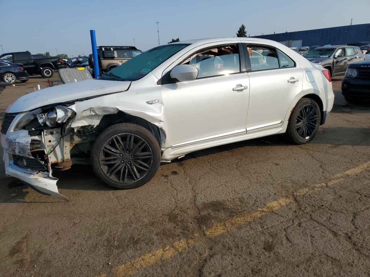 2012 Suzuki Kizashi - Image 1