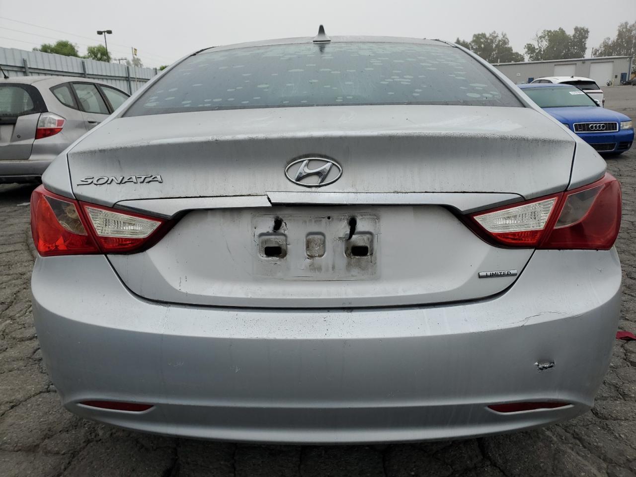 5NPEC4AC4BH266236 2011 Hyundai Sonata Se