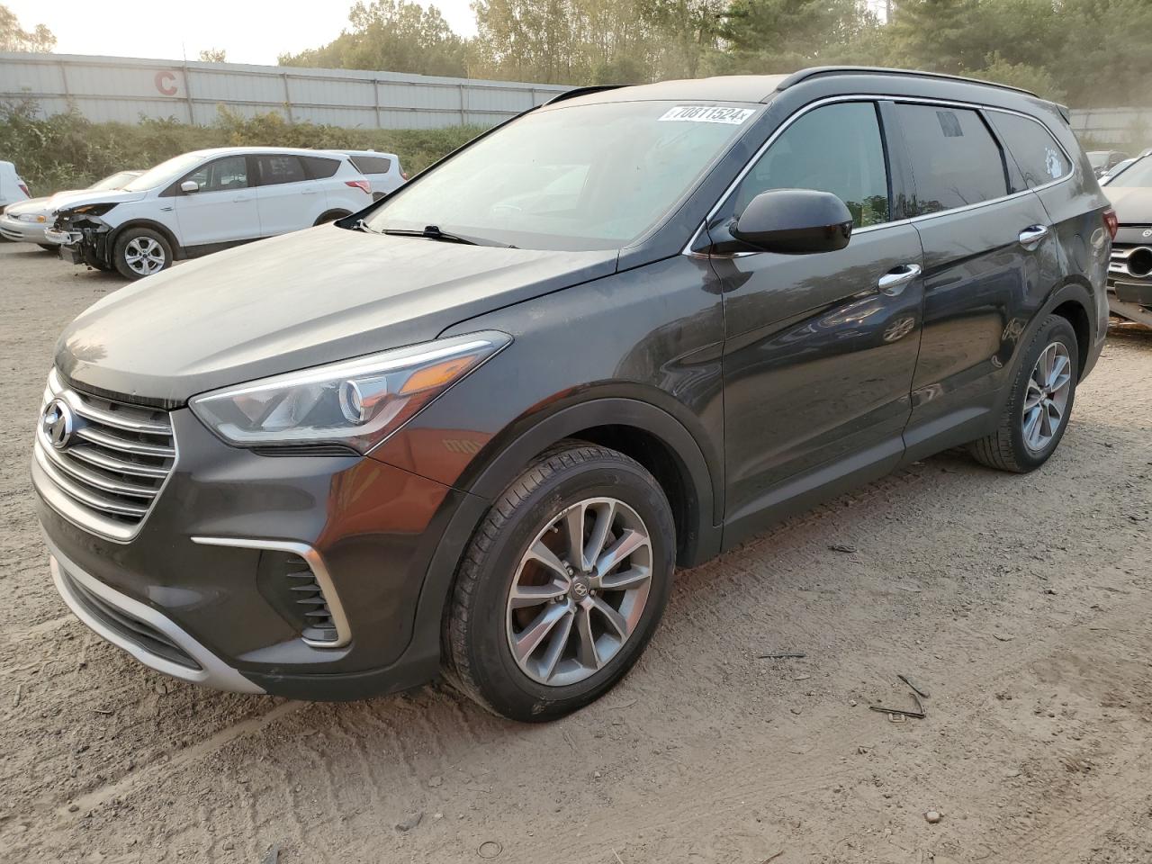 KM8SM4HF1HU186936 2017 HYUNDAI SANTA FE - Image 1