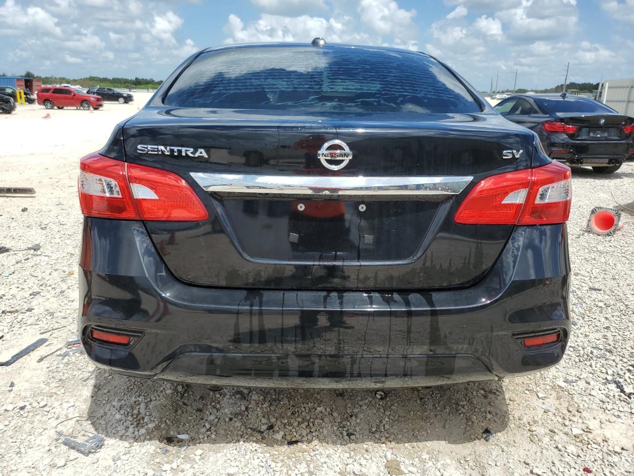 2018 Nissan Sentra S VIN: 3N1AB7AP4JL659824 Lot: 70388694