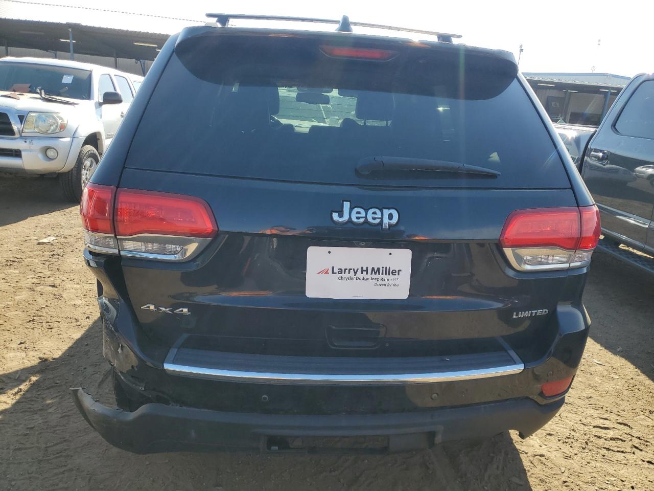 2015 Jeep Grand Cherokee Limited VIN: 1C4RJFBG4FC698069 Lot: 71177934