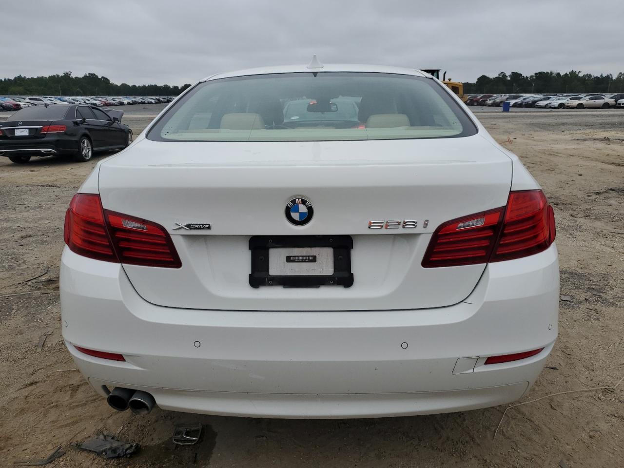 2015 BMW 528 Xi VIN: WBA5A7C51FD621989 Lot: 72602474