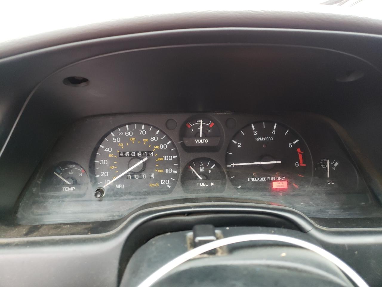 1996 Ford Thunderbird - Image 9