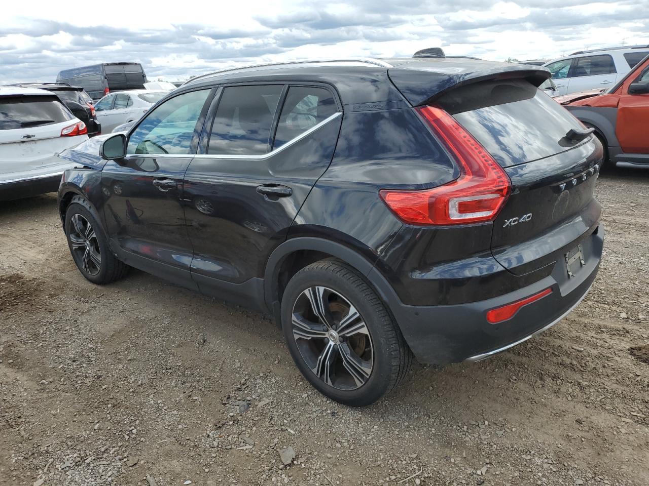 YV4162UL4K2095363 2019 VOLVO XC40 - Image 2