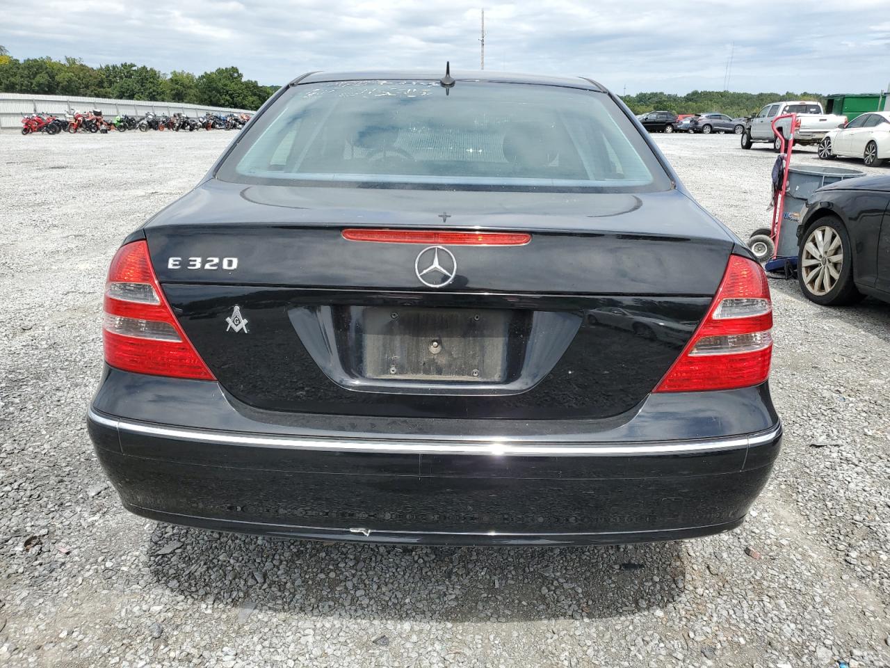 2005 Mercedes-Benz E 320 VIN: WDBUF65JX5A621525 Lot: 70033314