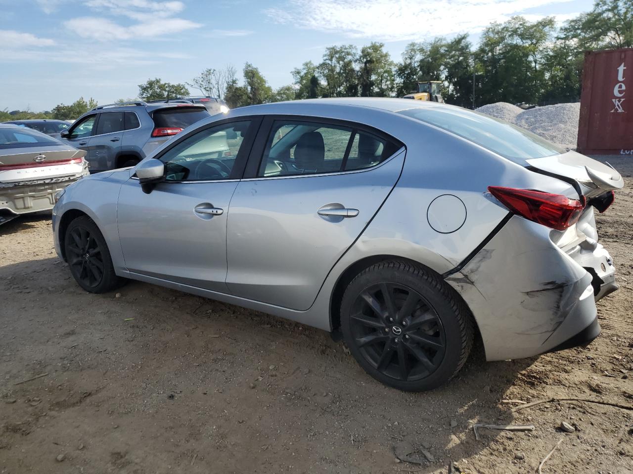 3MZBN1V39JM180805 2018 MAZDA 3 - Image 2