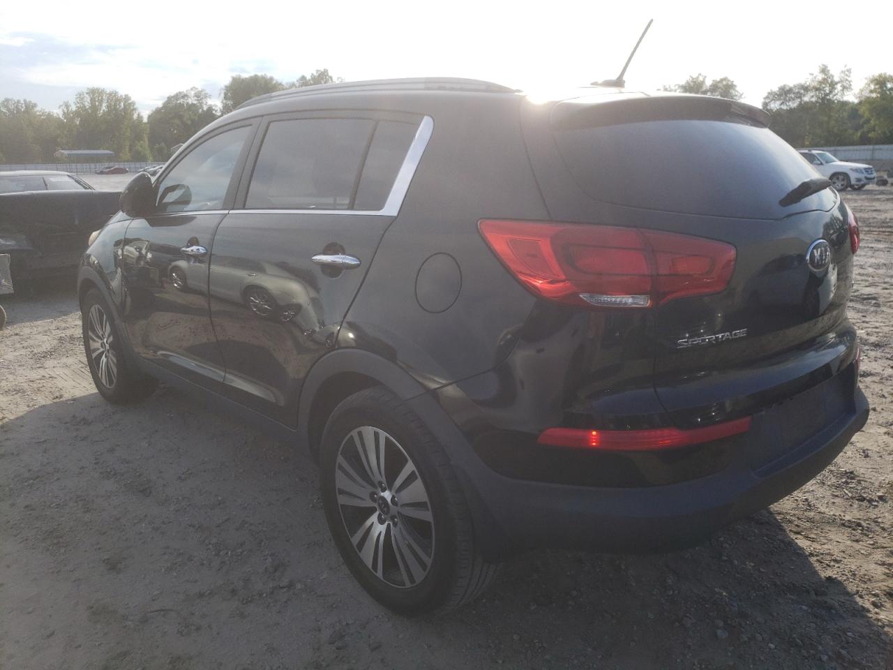 KNDPC3AC8G7831392 2016 KIA SPORTAGE - Image 2