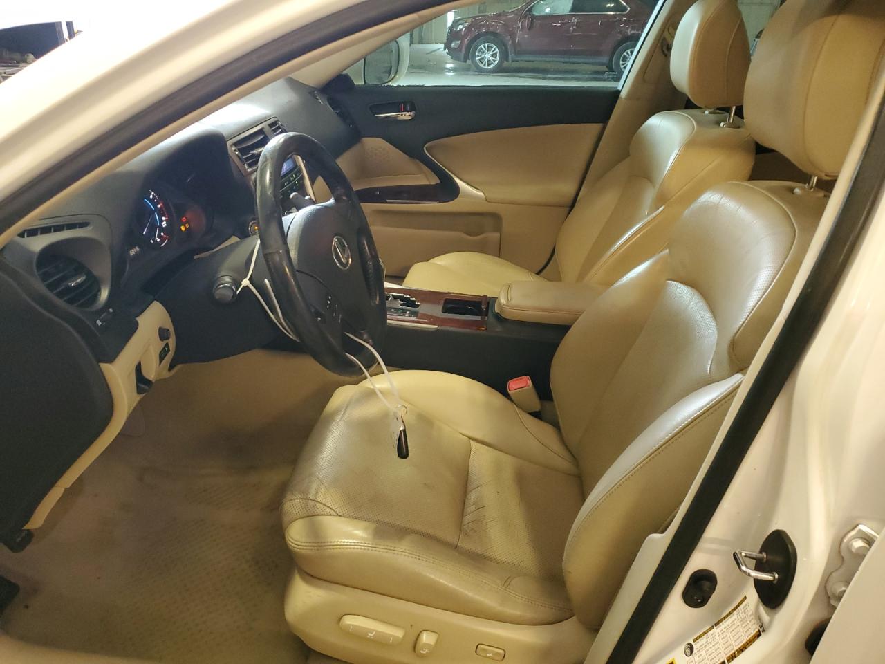 2007 Lexus IS - Image 7