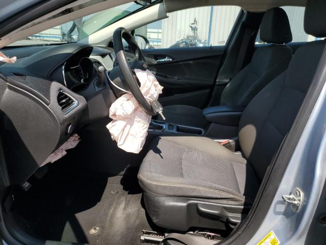  CHEVROLET CRUZE 2018 Srebrny