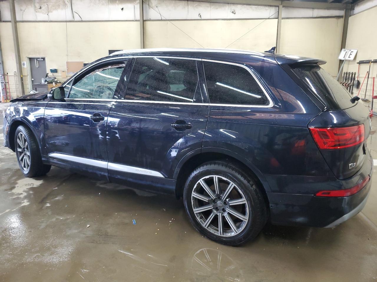 WA1LAAF7XHD012241 2017 AUDI Q7 - Image 2