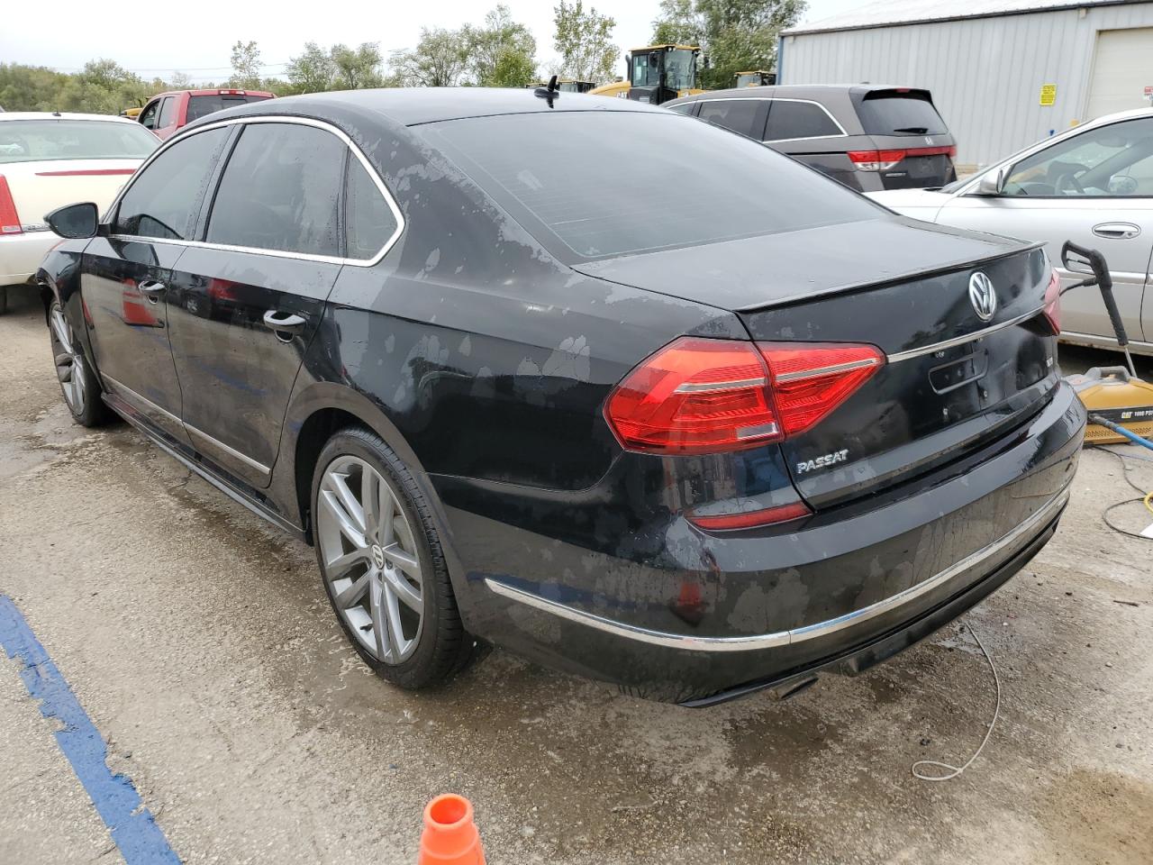 1VWAS7A35GC068669 2016 VOLKSWAGEN PASSAT - Image 2