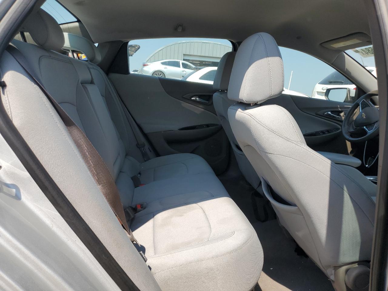 2016 Chevrolet Malibu - Image 10