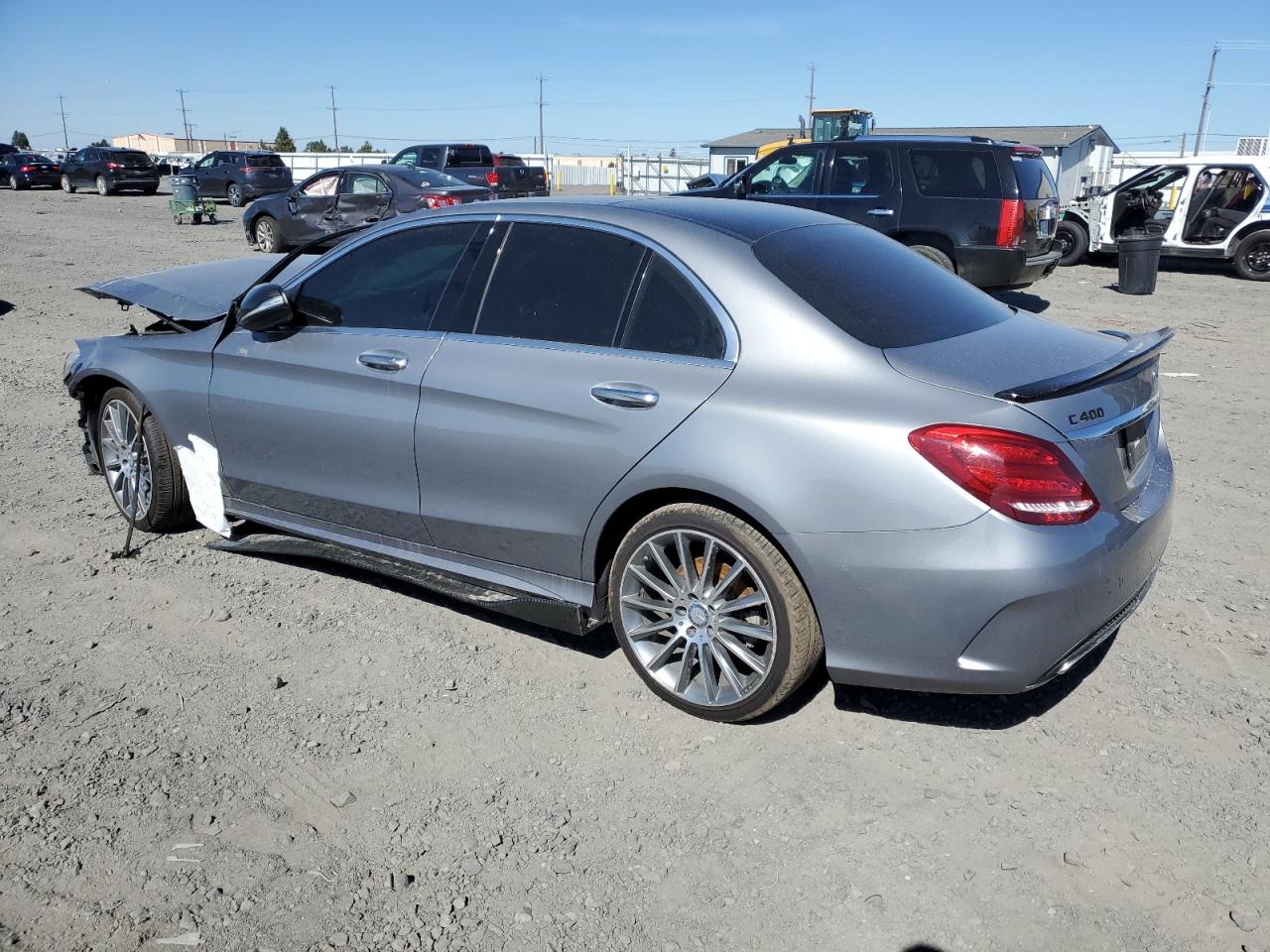 VIN 55SWF6GB1FU040518 2015 MERCEDES-BENZ C-CLASS no.2