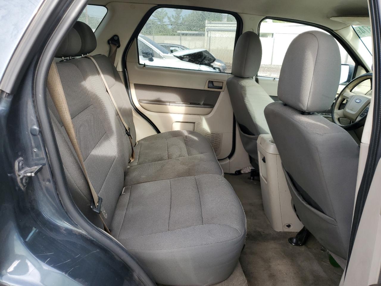 2009 Ford Escape - Image 11