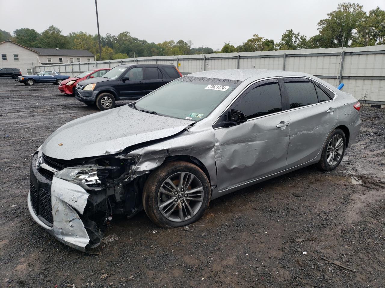 4T1BF1FK3HU305238 2017 TOYOTA CAMRY - Image 1