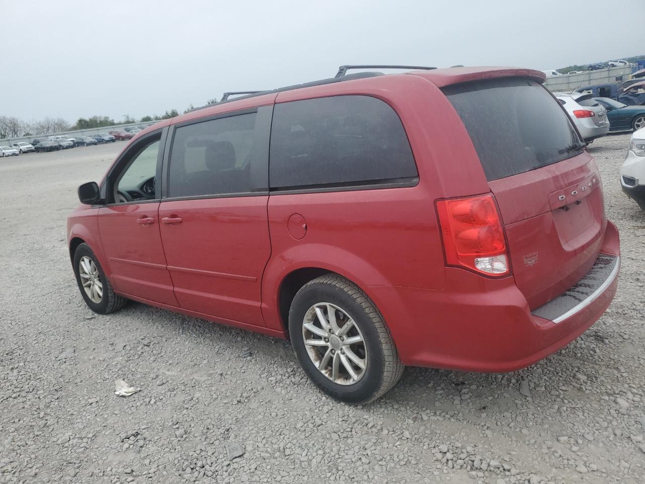 2013 Dodge Caravan - Image 2