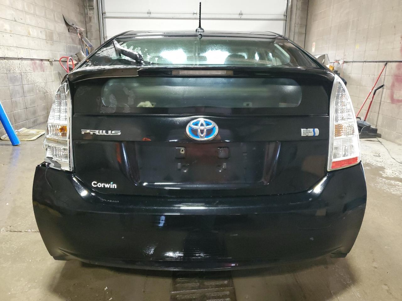 2011 Toyota Prius - Image 6
