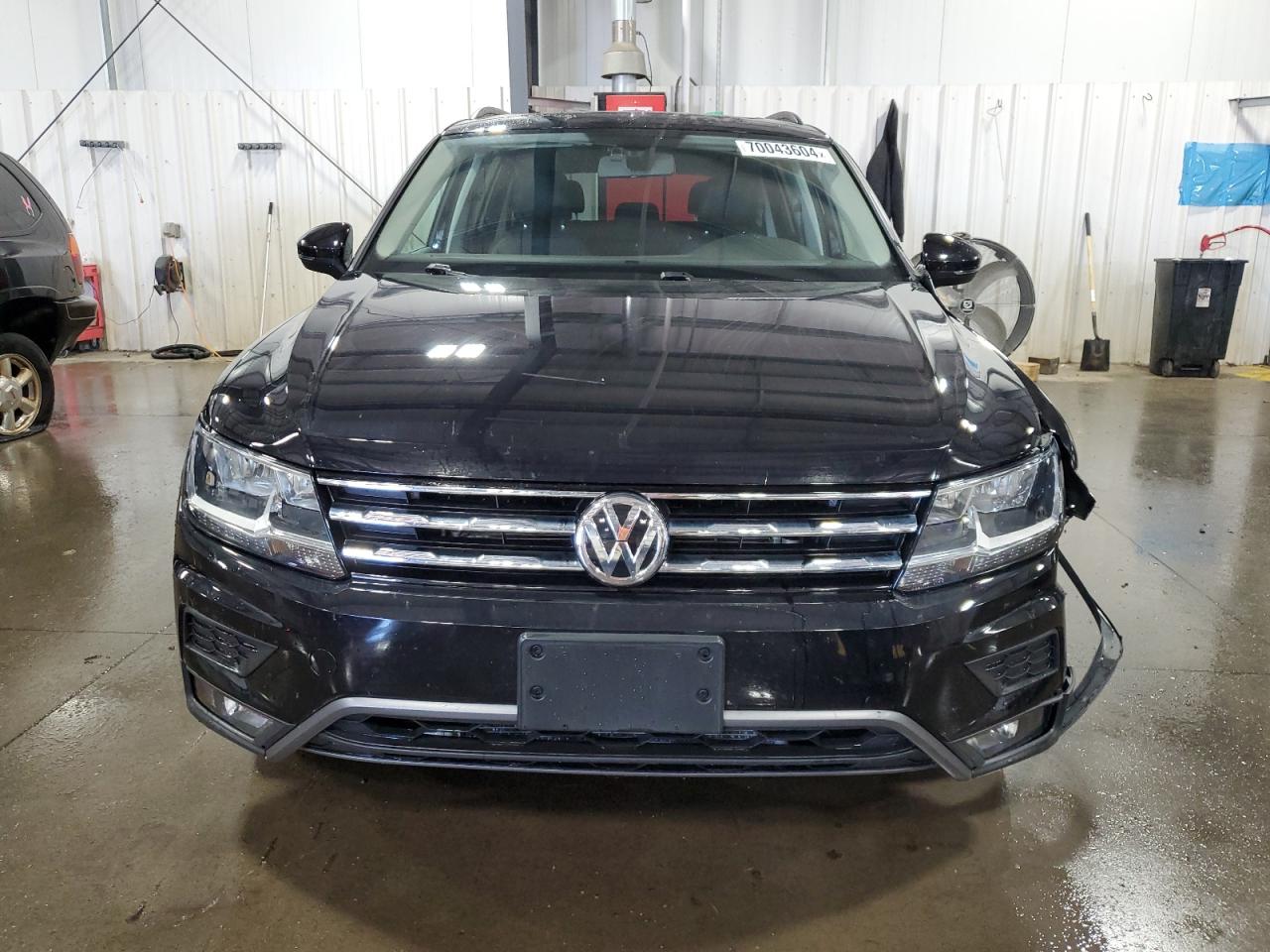 2018 Volkswagen Tiguan Se VIN: 3VV2B7AX3JM014014 Lot: 70043604