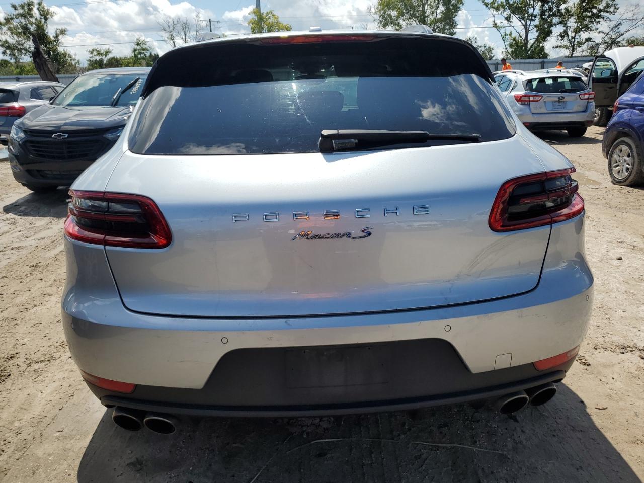 WP1AB2A50HLB14254 2017 Porsche Macan S