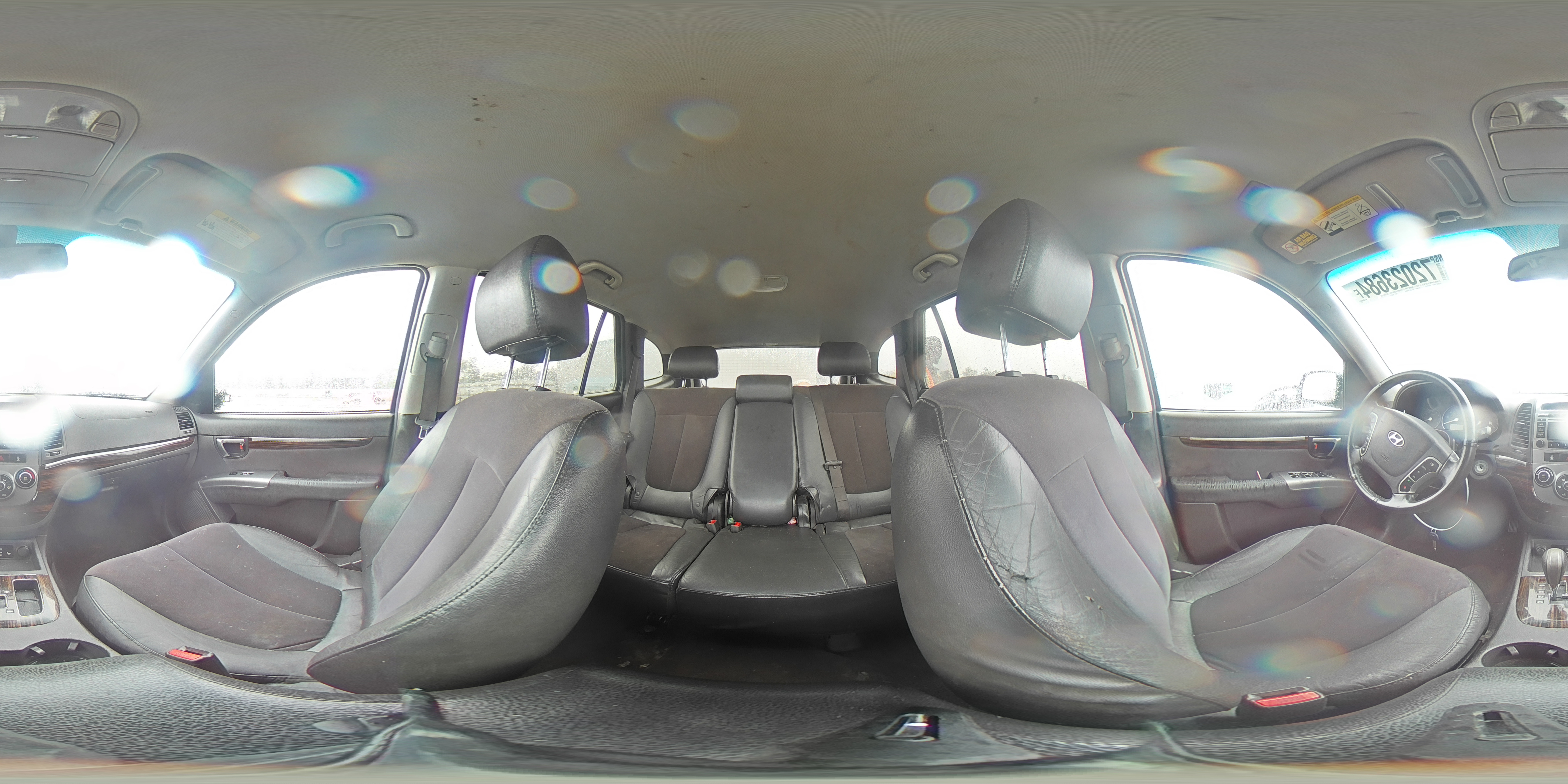 2010 Hyundai Santa Fe - Image 13