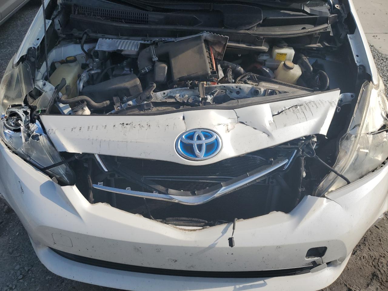 2014 Toyota Prius V VIN: JTDZN3EU4E3322278 Lot: 71752874