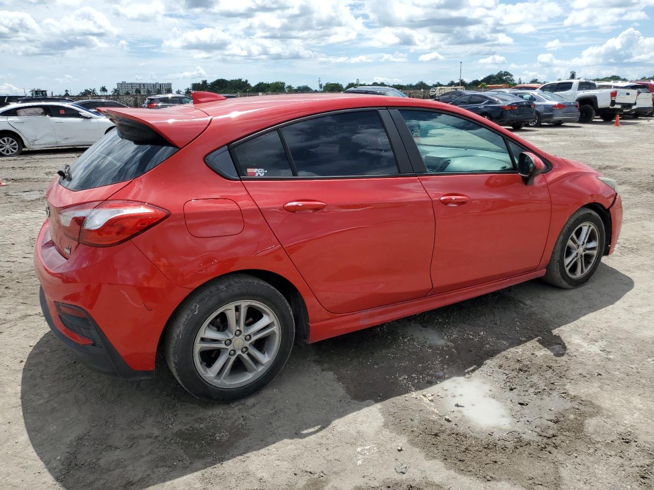 2017 Chevrolet Cruze - Image 3