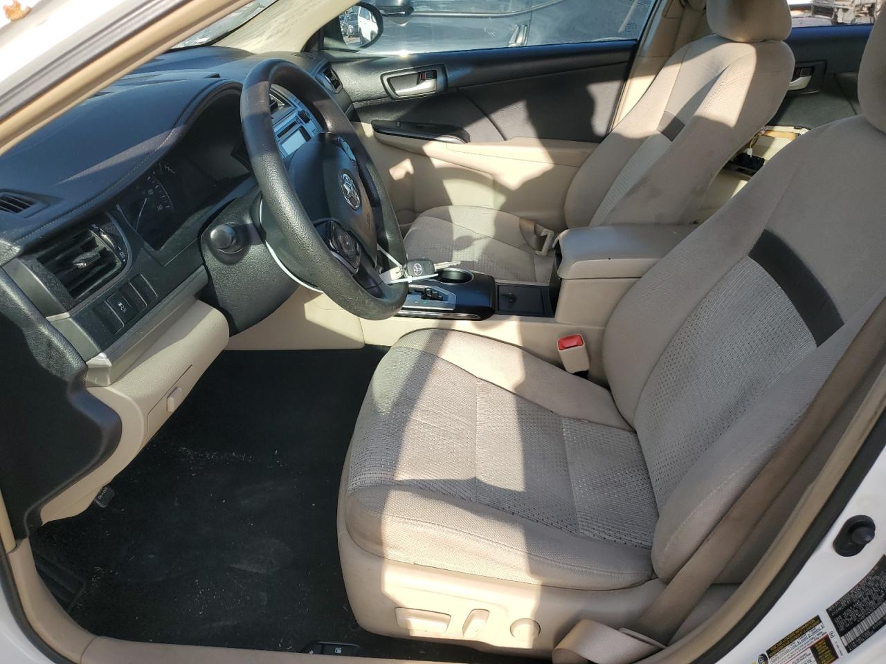 2014 Toyota Camry - Image 7