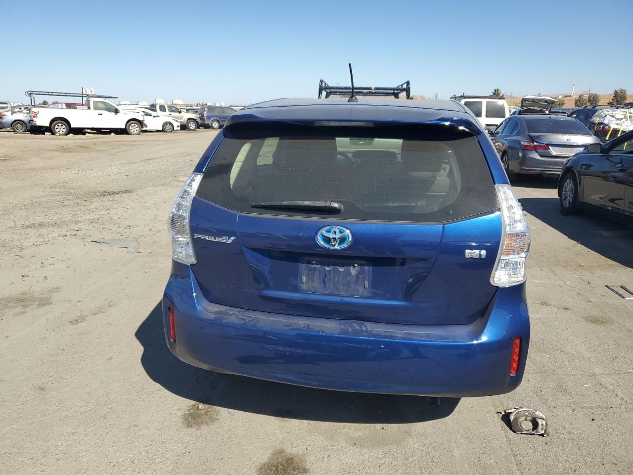 2014 Toyota Prius V VIN: JTDZN3EU2EJ008883 Lot: 70421214