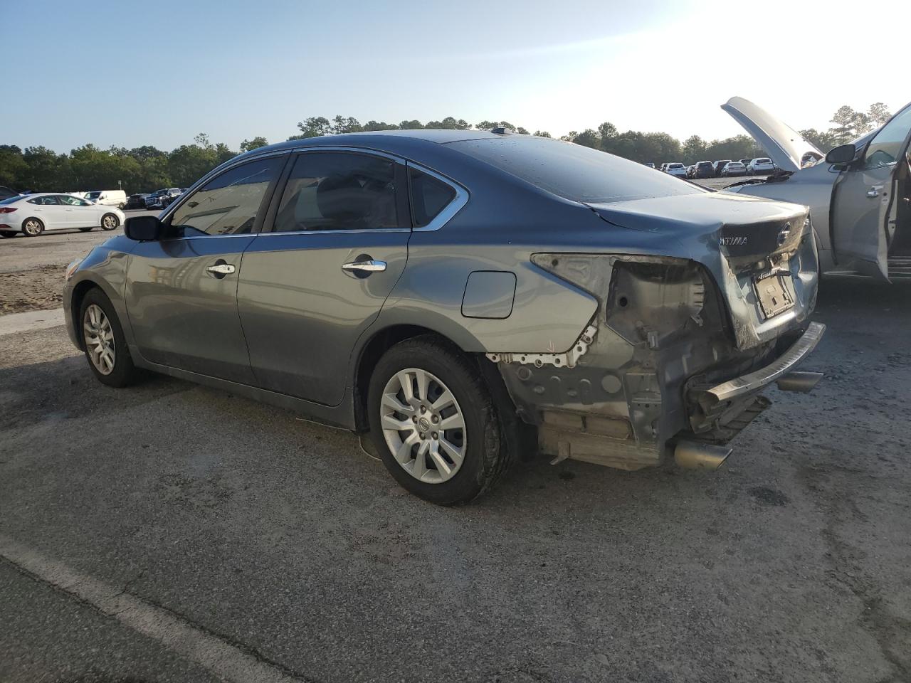 1N4AL3AP6FC260070 2015 NISSAN ALTIMA - Image 2