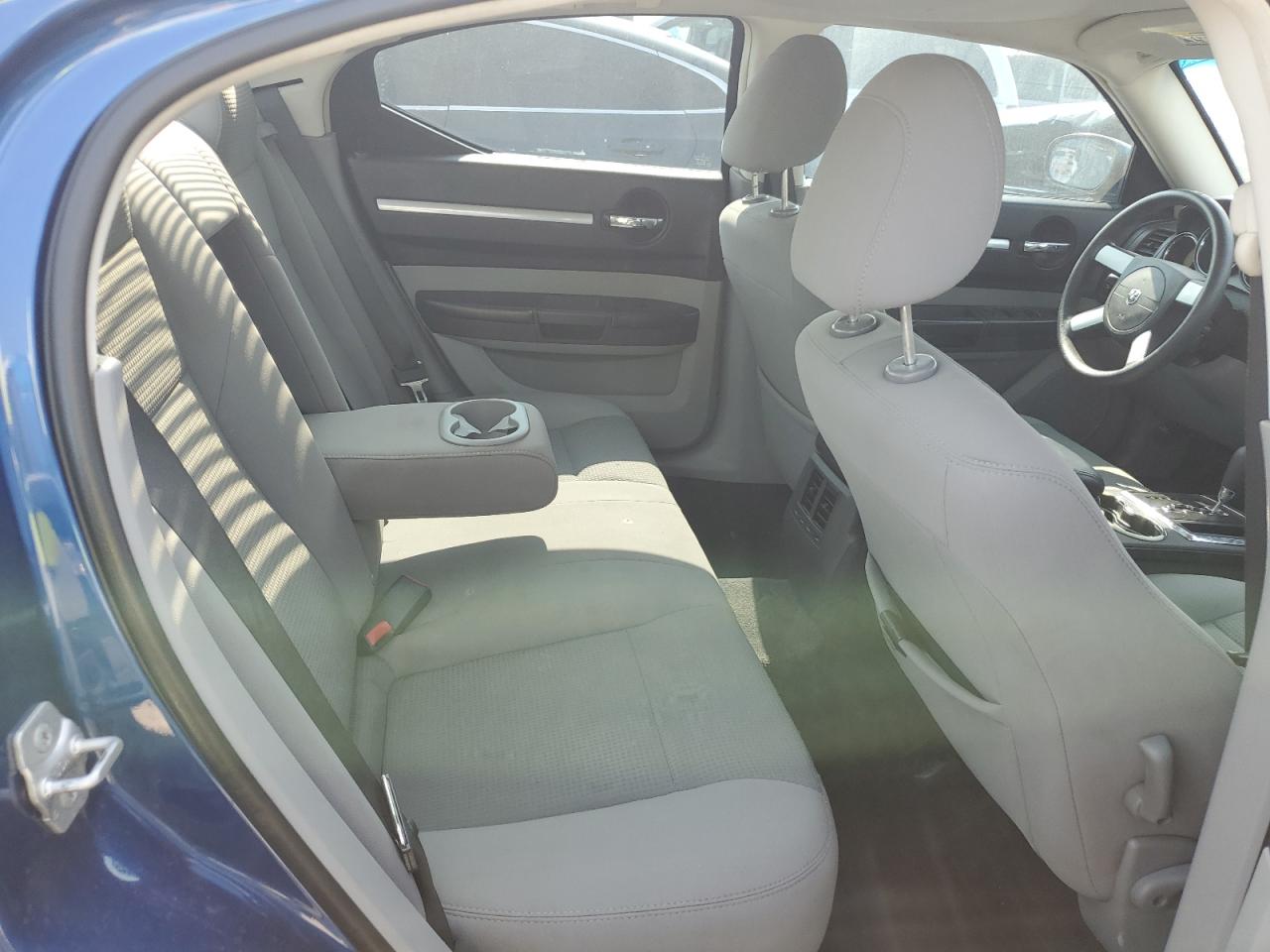 2010 Dodge Charger - Image 11
