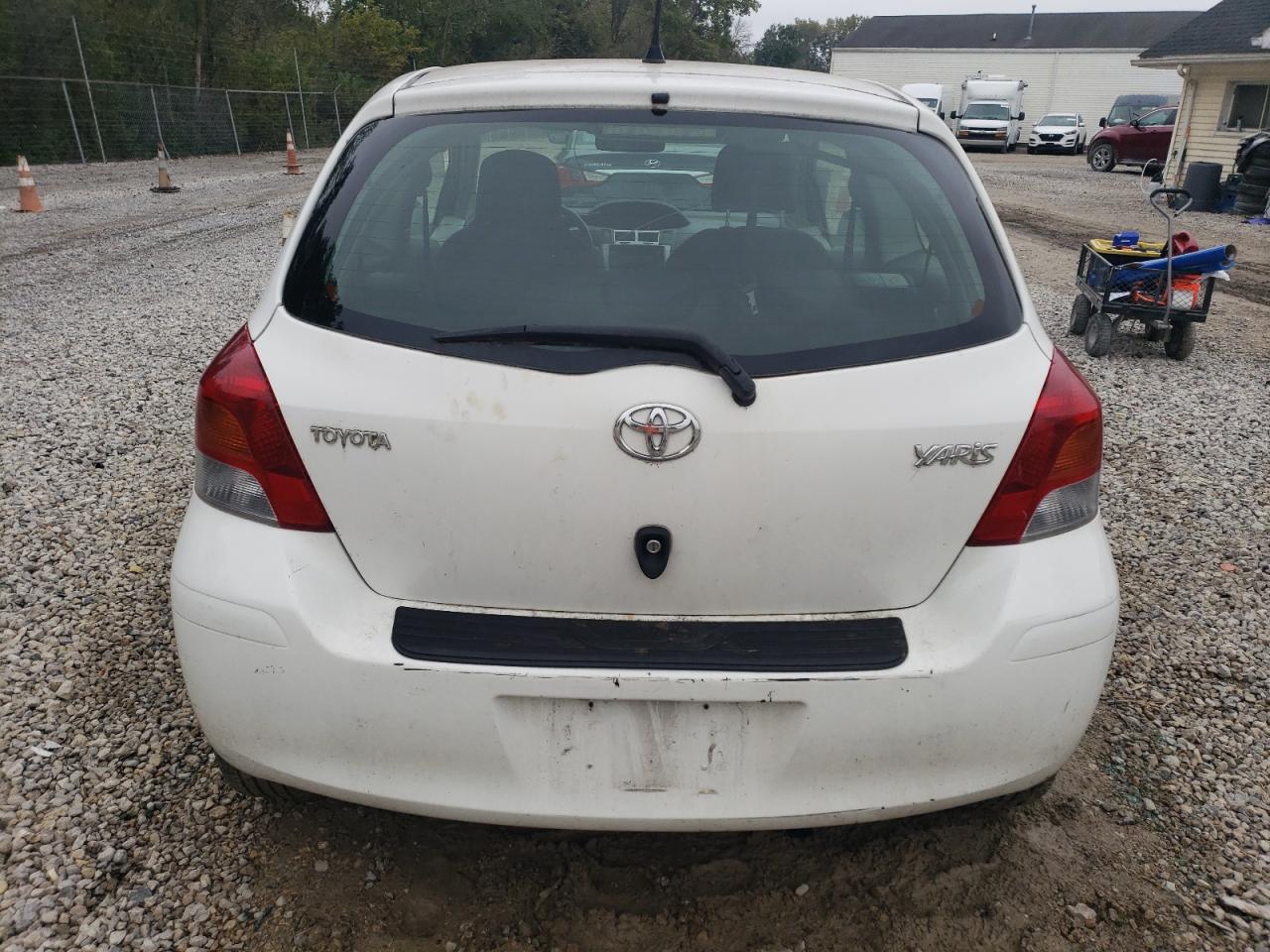 2010 Toyota Yaris VIN: JTDJT4K30A5292201 Lot: 73528734