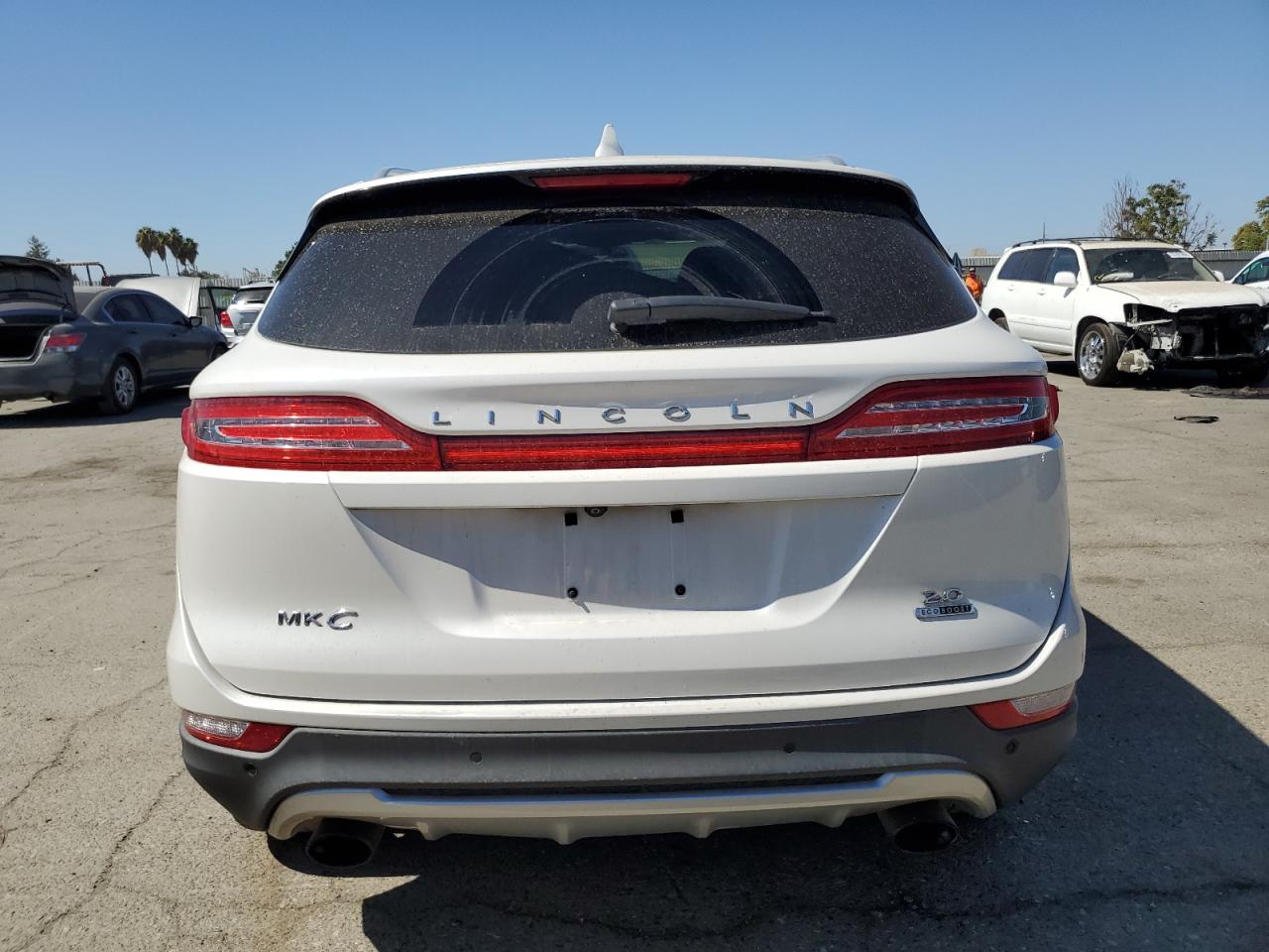 5LMCJ1A95FUJ47535 2015 Lincoln Mkc