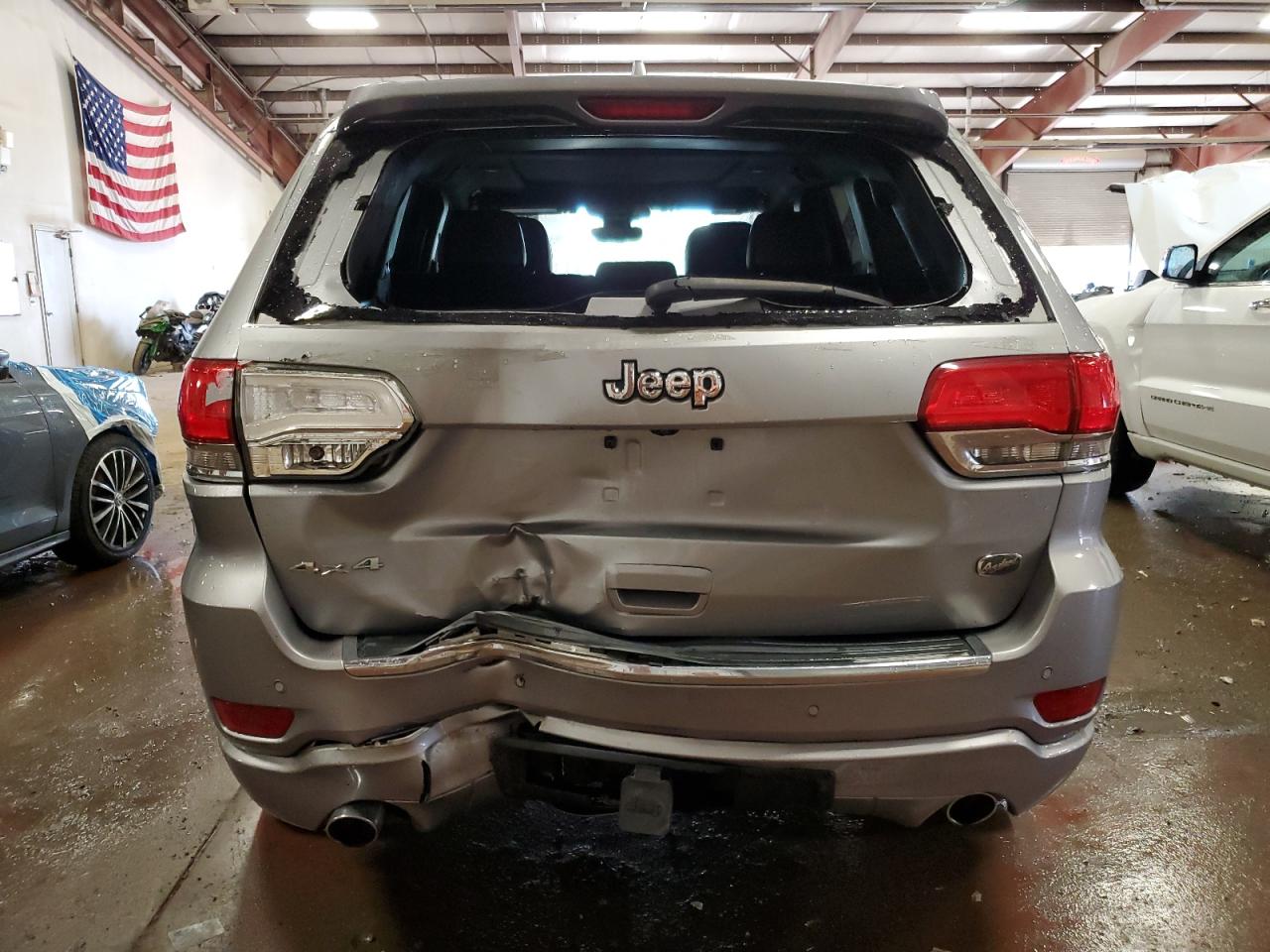 1C4RJFCG0HC749861 2017 Jeep Grand Cherokee Overland