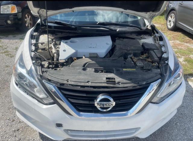  NISSAN ALTIMA 2018 White