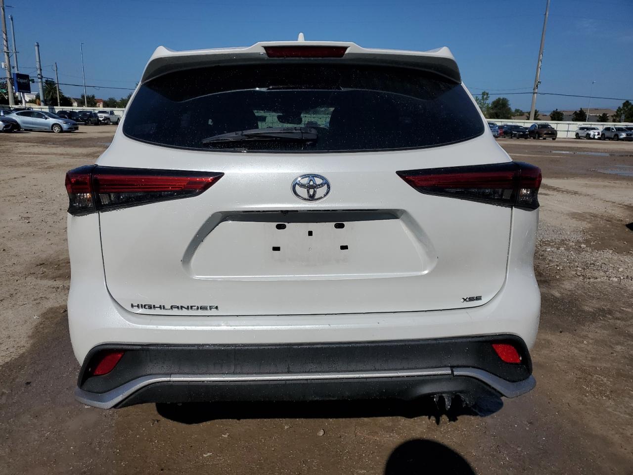 2022 Toyota Highlander Xse VIN: 5TDLZRAH9NS117639 Lot: 72008994