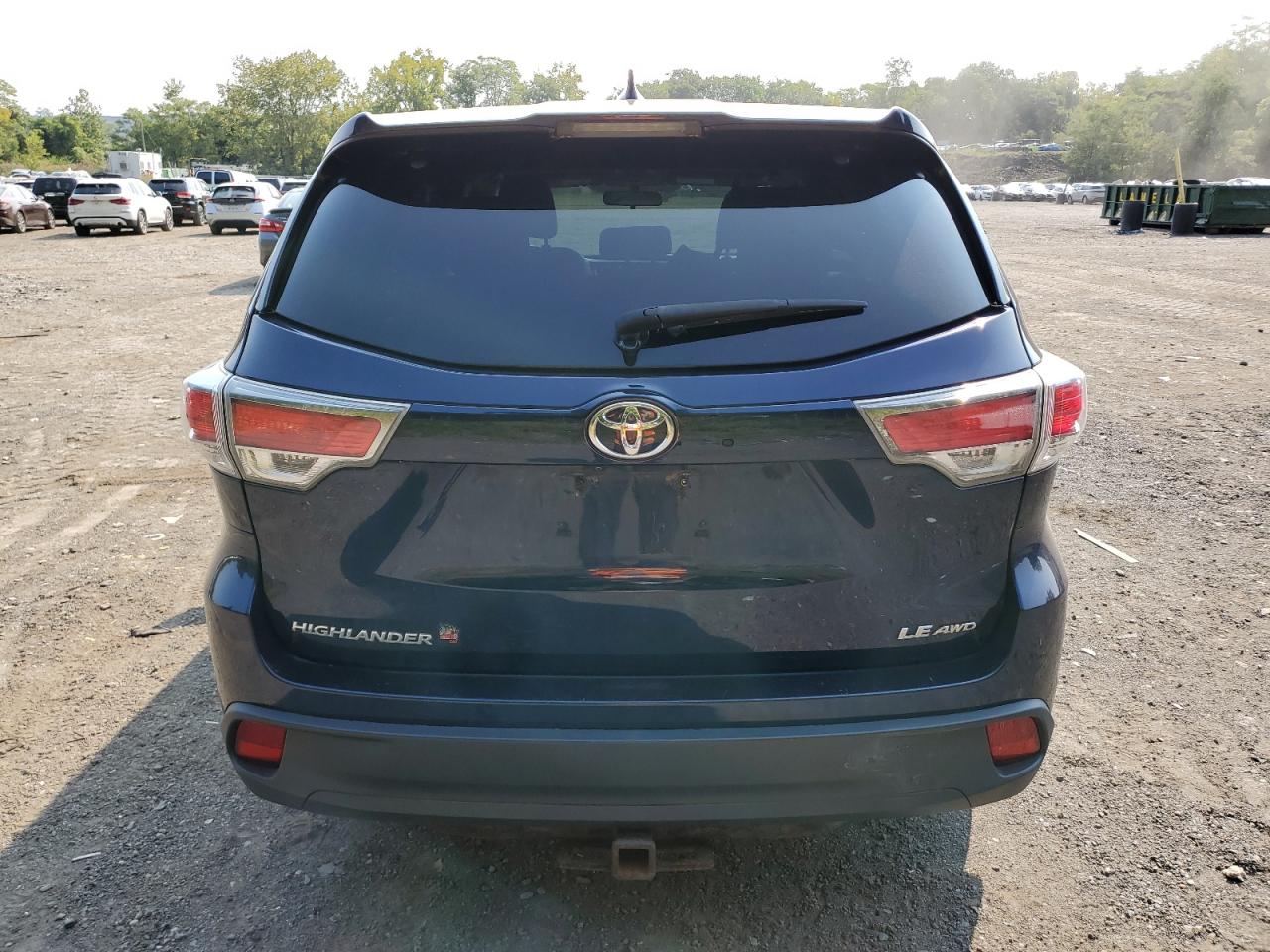 2015 Toyota Highlander Le VIN: 5TDBKRFH9FS142874 Lot: 71553274