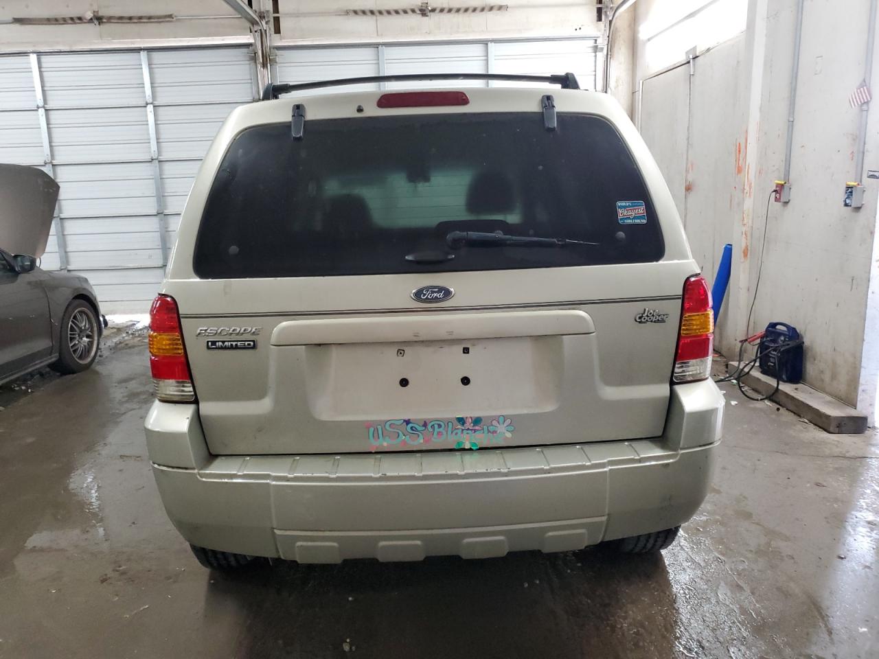 2005 Ford Escape Limited VIN: 1FMYU04145KA78041 Lot: 70222184