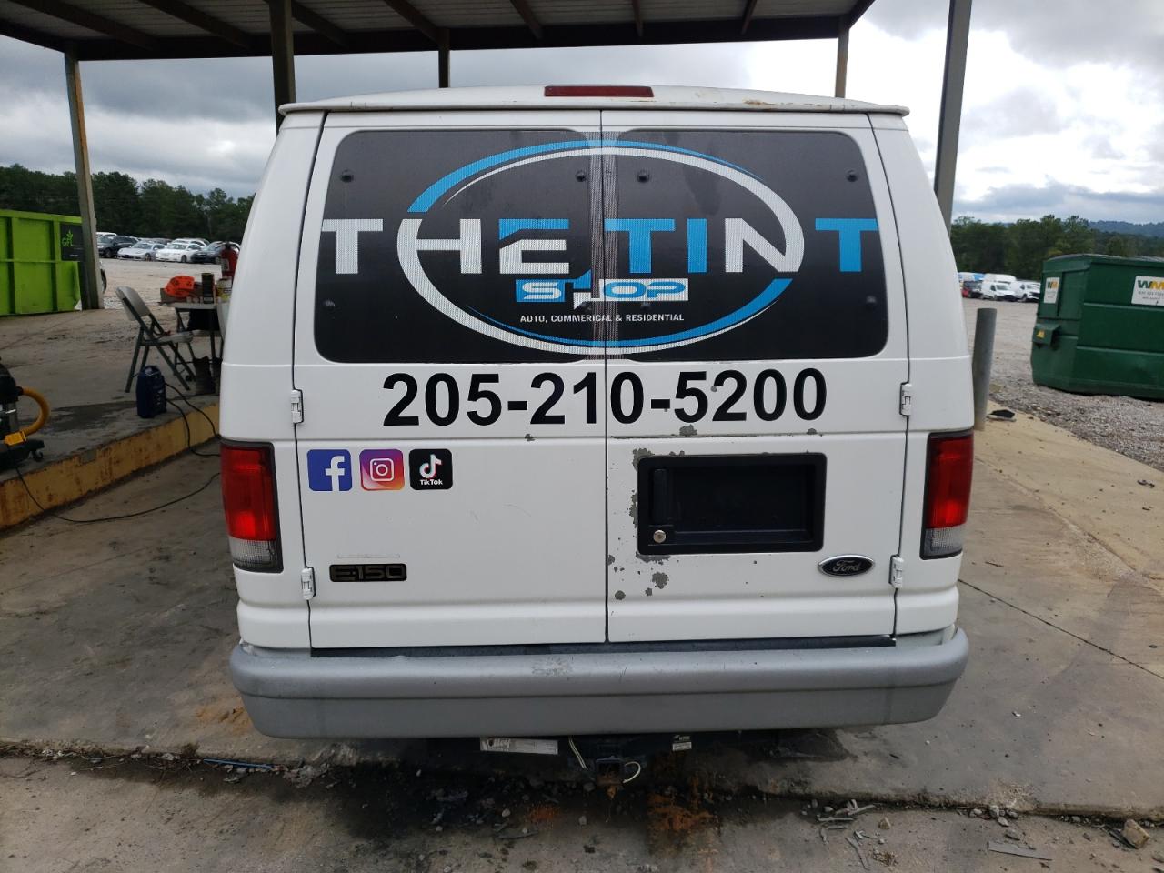 2000 Ford Econoline E150 Van VIN: 1FTRE14W3YHA26599 Lot: 71565254