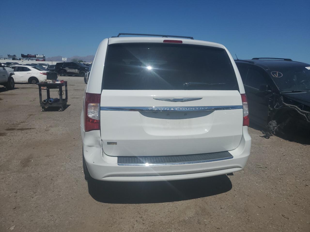 2C4RC1BG6ER247681 2014 Chrysler Town & Country Touring