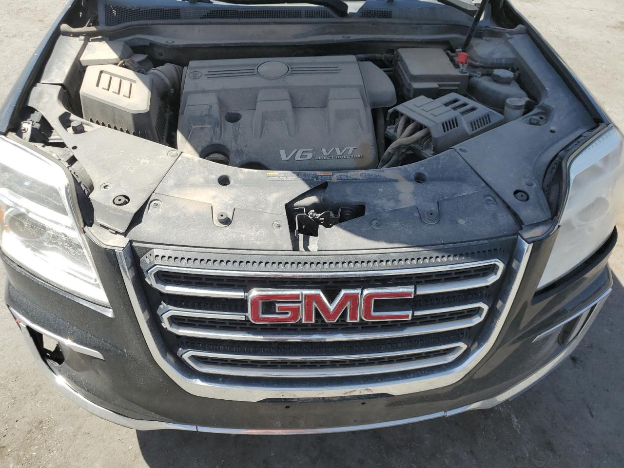 2GKFLNE38H6157722 2017 GMC Terrain Sle