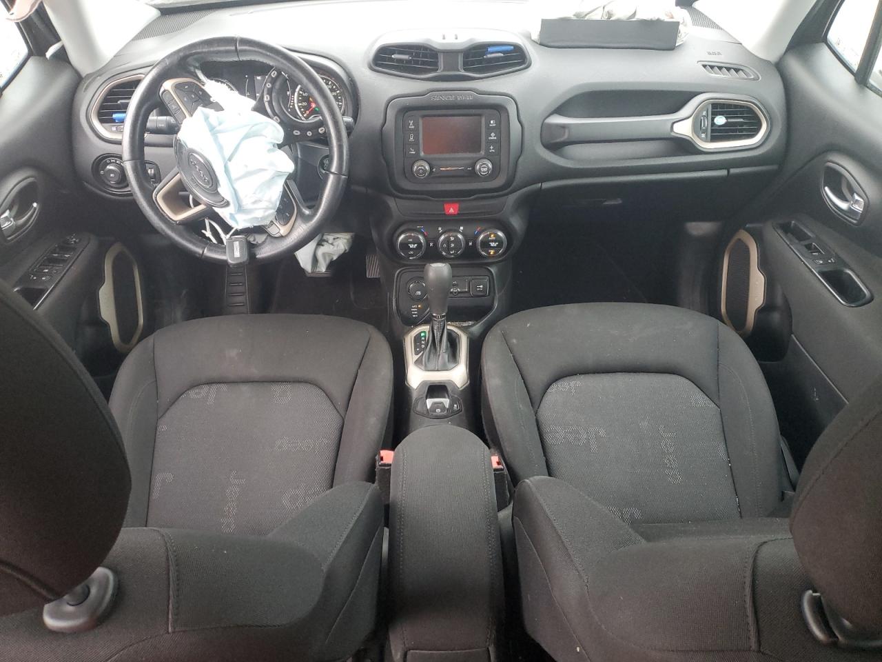 2016 Jeep Renegade Latitude VIN: ZACCJBBT3GPE16920 Lot: 72729054