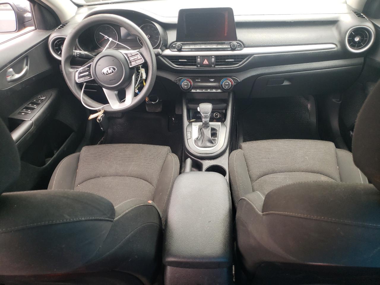 2019 Kia Forte - Image 8