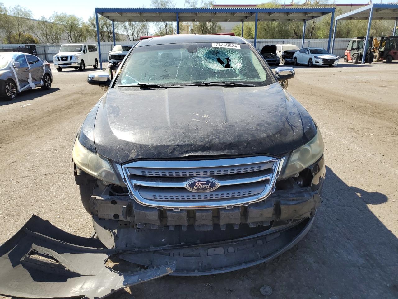2011 Ford Taurus - Image 5